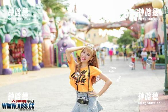 春天的旅行——在爱丝的作品里找寻失落的小幸福。