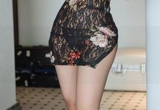 HuaYang花漾 – 校服里的心妍公主：这才是我们心中的‘书呆子’美图代表！