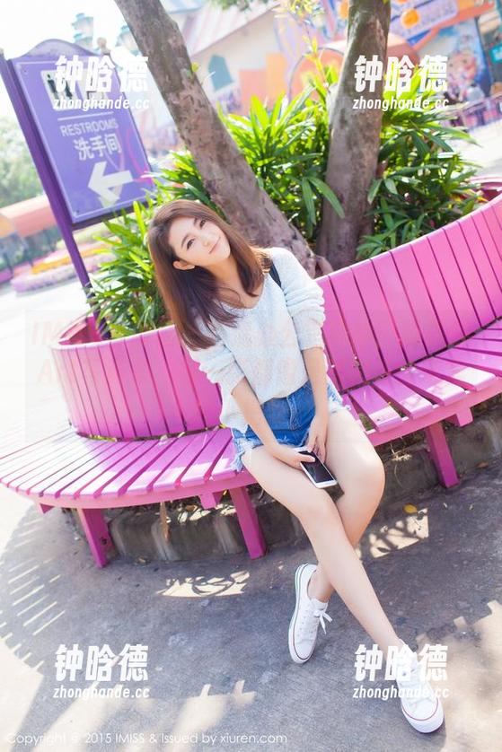 IMiss爱蜜社 - 高清办公室探险：陈思琪Art写真集，每一张都像是潜藏在生活里的小把戏。