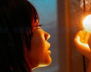 MiiTao蜜桃社 – 纯白里，伊素妍的私拍像是一缕轻柔的风，偶尔撩动心弦。