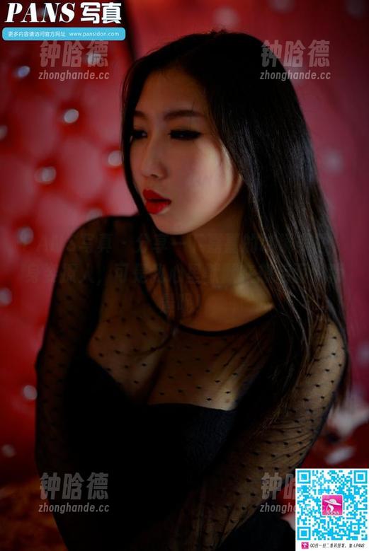 PANS写真-嘉嘉 PANS写真 - 分享一下嘉嘉的试镜美图,身姿撩人,可是我心里默默在想后面的背景呢!