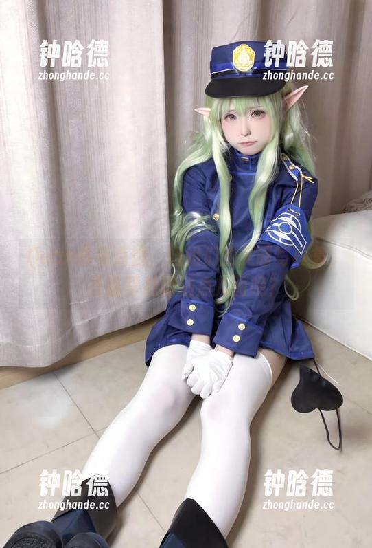 Quan冉有点饿 Quan冉有点饿,姐姐们的美丽写真集,画面背后谁沾点儿面呢?