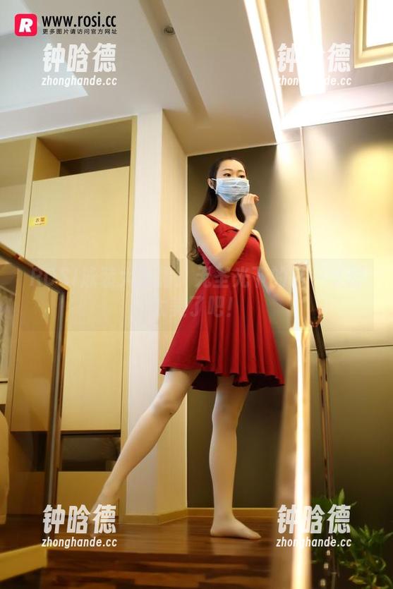 ROSI口罩 ROSI泳装大揭露:无圣光下的每一寸都太美了吧!