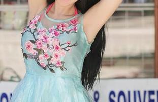 TGOD推女神 – 又是一次“心智撕裂”，莫雅淇高清黑丝图包让我觉得是盲盒！