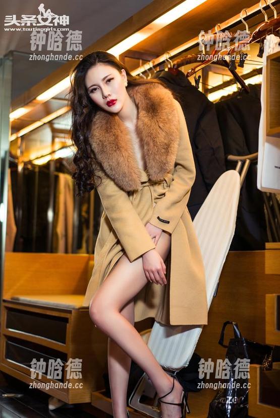 TouTiao头条女神-杨漫妮baby TouTiao头条女神 - 女王范儿的杨漫妮baby:反正这图片合集里全是态度