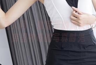 Xiuren秀人网 – 教室里的加朵babe：图库里神奇的写真时光