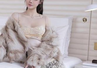 Xiuren秀人网 – 你有图包，我有夏晓Maggy的姐姐和无圣光！完美搭档！