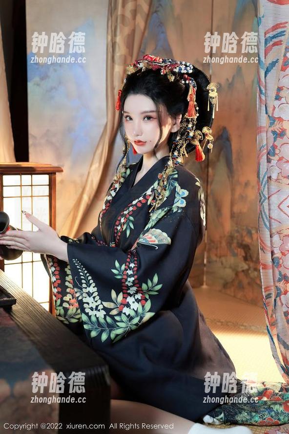 Xiuren秀人网-奈奈Fox Xiuren秀人网 - 奈奈Fox的透明风格无圣光合集中藏着什么?我只瞄到了一点点光影。