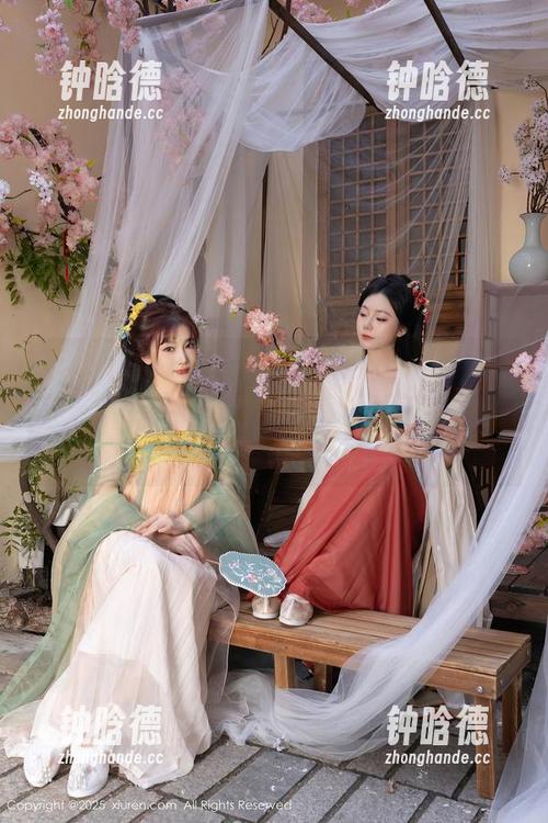 Xiuren秀人网 - 徐莉芝Booty居家写真集——就像我的家乡菜，越看越有味，快来港口下载吧！