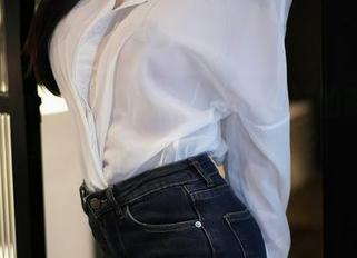 Xiuren秀人网 – 猫咪巨臀妹妹的制服合集，哈哈，有点意思吧？