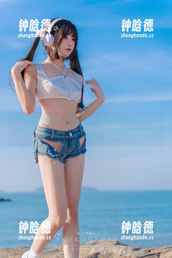 Yiko湿润兔 Yiko湿润兔的迷宫菇生食指南,网盘写真系列,好一出“食材版”的小鹿乱撞!