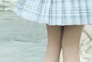 eloise软软的夏日全集，原图能不能再加点滤镜啊？