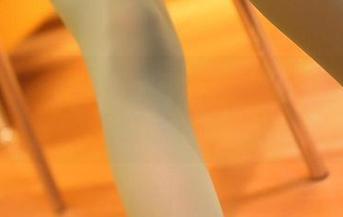 rosi – 水手服+恋恋，美图就是那种让人不自觉想要瞅一瞅的组合。