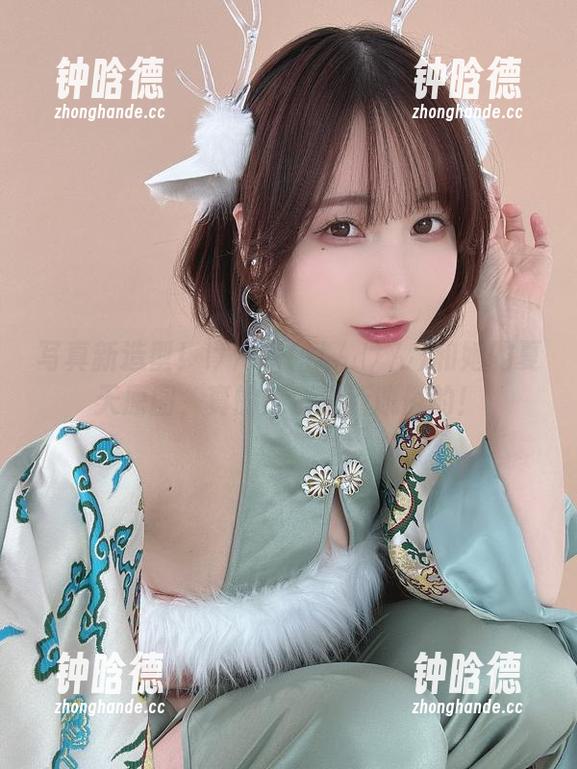 写真新造型！けん研(けんけん)和她的夏天原图，真的还蛮清新脱俗的！