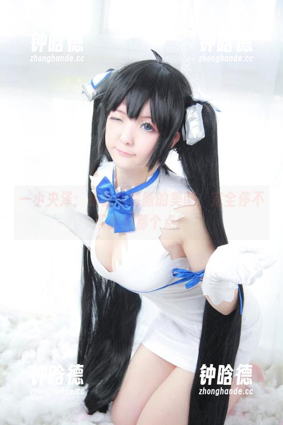 一小央泽 一小央泽:水晶般清晰的美腿,完全停不下来的那个点!