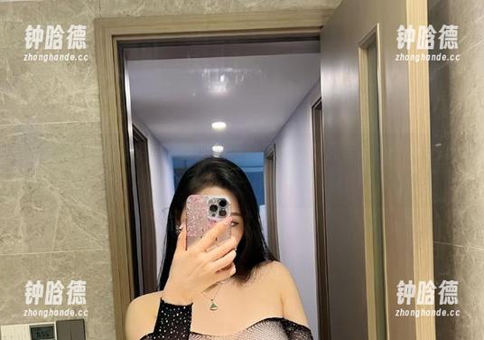 不爱笑的赛琳 微密圈 - 不爱笑的赛琳的最新高清写真,死库水让一切变得不一样