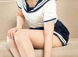 丽柜 – 图图美脚值得被全网膜拜，原图仓促中竟产生了波动