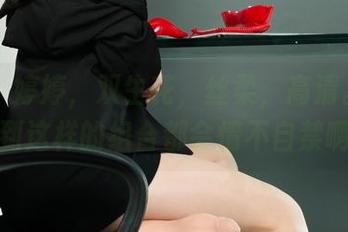 丽柜 – 婷婷，双生花，丝柔，高清。任谁看到这样的组合都会情不自禁啊。