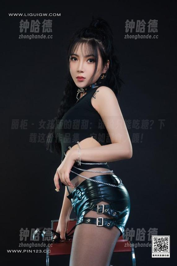 丽柜 - 女孩版的甜甜：谁说只能吃糖？下载这份作品集，宛如甜食入腹！