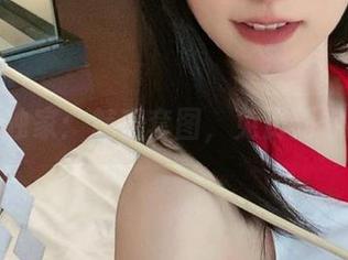 倦倦喵独家：魅魔套图，免费到你手软！