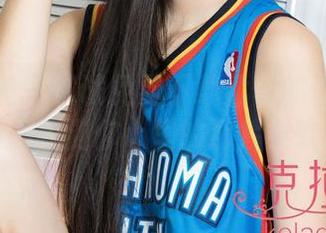 克拉女神 – 试试免费下载孟君的蕾丝：能不能找到你心里的那片柔软？