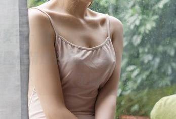克拉女神 – 就想知道，百琳的“如花似玉”原图和精选到底怎么做到的，这也太惊人了吧！