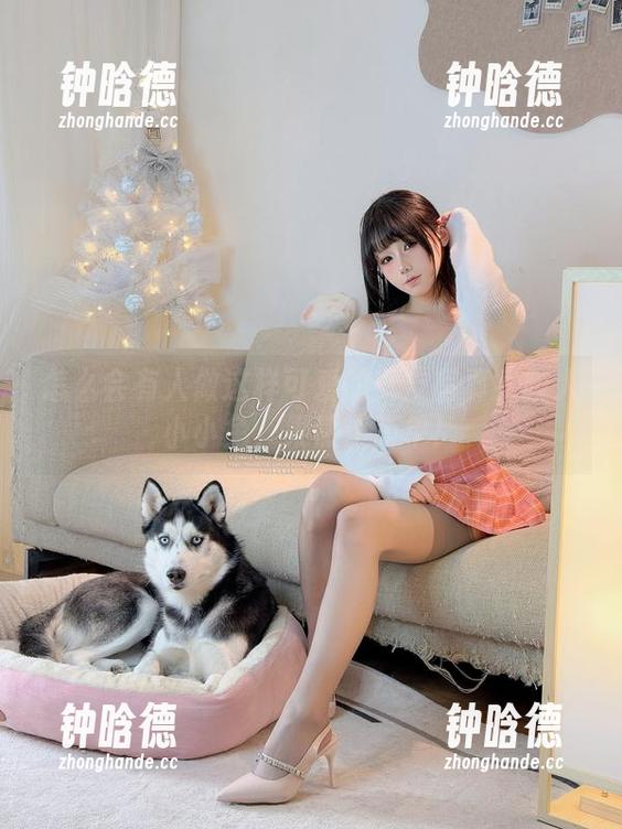 怎么会有人做这样可爱的女友写真？咬人小小兔，果然不简单！