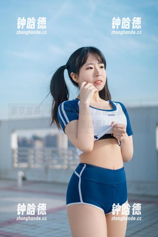 嗷呜虎虎 季节变换,嗷呜虎虎校园套图全新更新,快来骑马看过来!