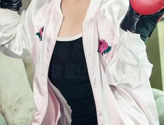 头条女神 – 看李菲儿的定制泳装，作品中的诱惑让我酸了