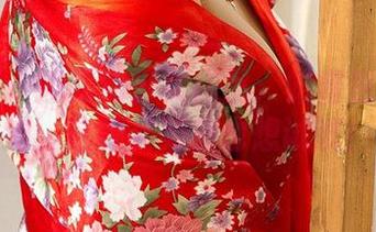 尤果网 – 娜露的少女作品：站着也像在蹦迪，这种姿势我也想试试！