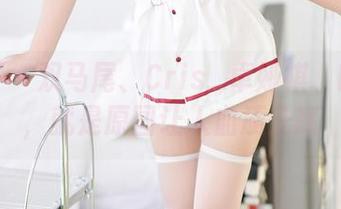 尤蜜荟 – 双马尾、Cris_卓娅祺、啥都好，就是原图让人血压升高