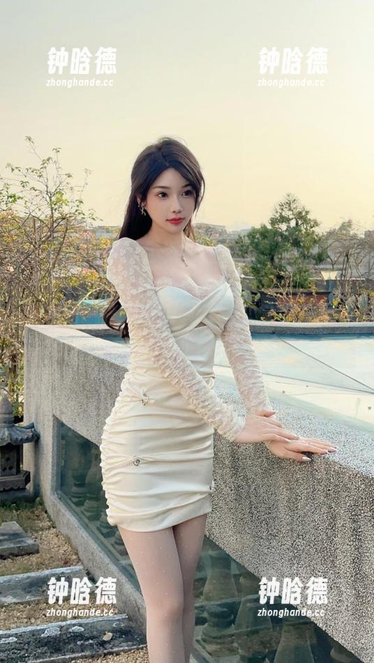 徐莉芝 微密圈 - 徐莉芝的玲珑身姿,私房美图,快来偷个懒吧!