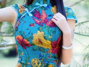 推女郎 – 海边就要无圣光——连欣的新合集让我渴望海风轻拂。