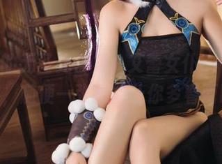 瓜希酱的无圣光合集，艾蕾女仆Ereshkigal，随便一张都能让你多看两眼。