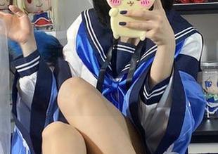 弗洛洛的细节，白栎Shirly的“黑暗流行”（哈哈，纯光明正大）。