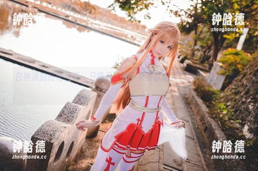 白神泱 白神泱的短裙写真:只需看一眼,美图就能杀死我心里的小鹿一只。