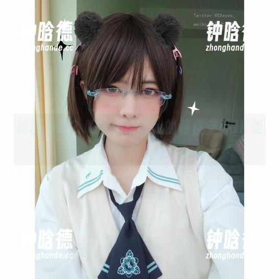 眼酱大魔王w 谁能拒绝?眼酱大魔王w的特供室外JK美图快来下载!