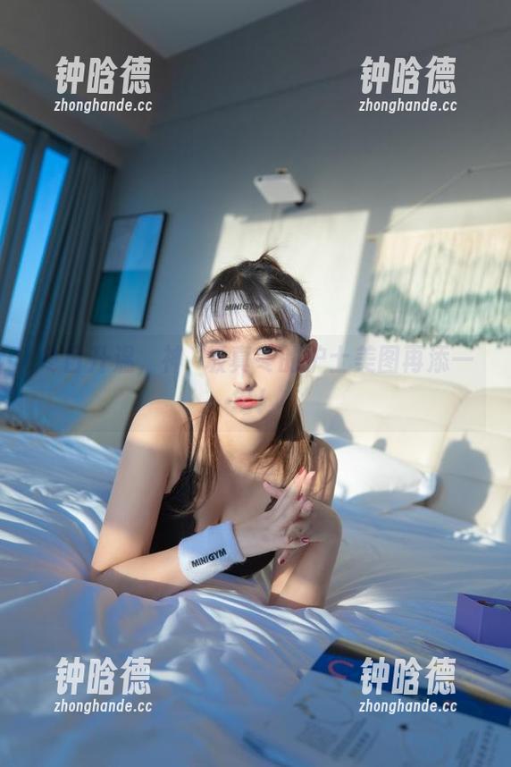 神楽坂真冬 冬日升温,神楽坂真冬的护士美图再添一笔!