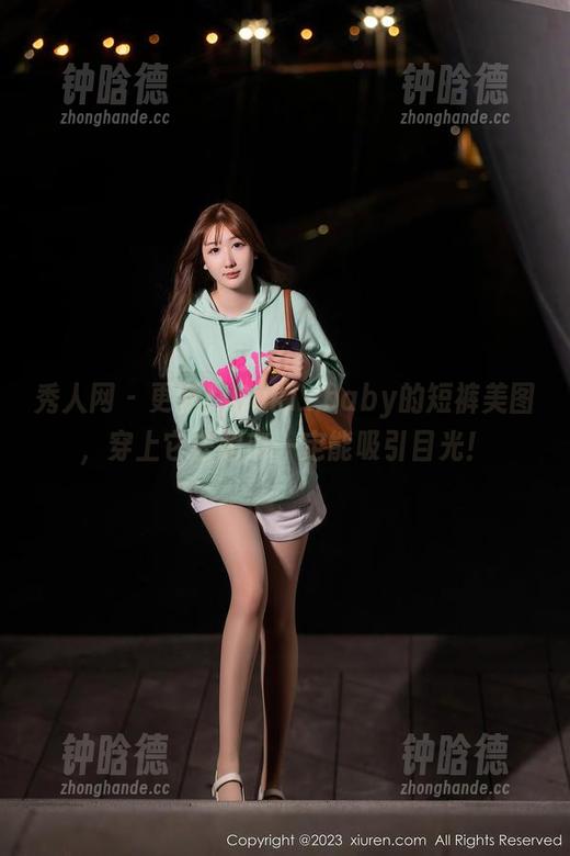 秀人网-Suki_baby 秀人网 - 更新!Suki_baby的短裤美图,穿上它去超市一定能吸引目光!