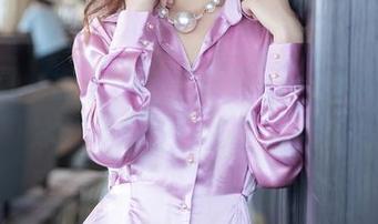 秀人网 – 御姐领域的女王——sophie余冰分享她的作品集大全！