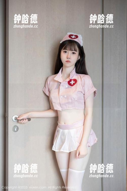 秀人网-大橘BBKira 秀人网 - 来自大橘BBKira的高清图册,丝袜竟能引发这么多想象…