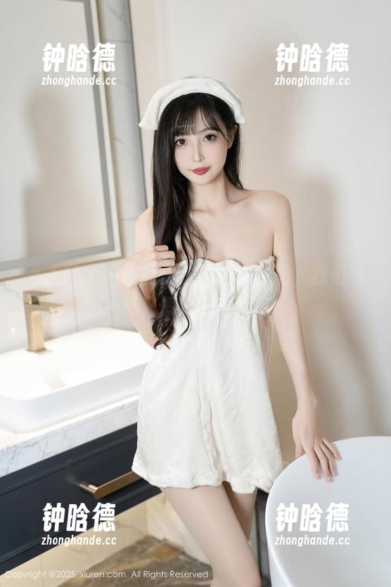 秀人网 - 娜比的美脚：全套作品，我们可不只停留在表面。