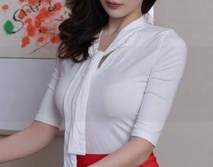 秀人网 – 点击小乔babyb眼镜图包，意外发现了什么神奇的事情！