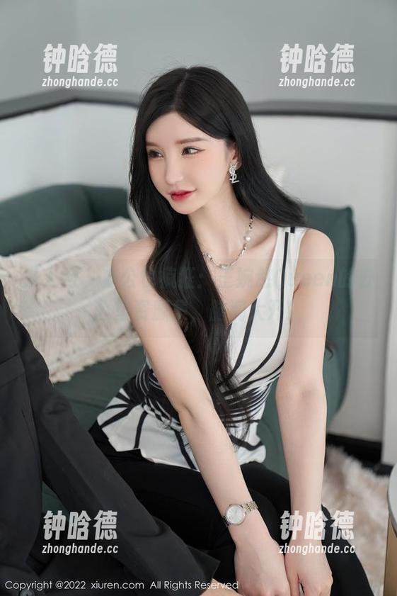 秀人网-王婉悠Queen 秀人网 - 办公也疯狂:王婉悠Queen的办公室资源集,脑洞大开!