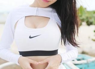 美媛馆 – 私拍中的徐小宝Jessie与她的眼镜：美图，眼镜架下的小哲学。