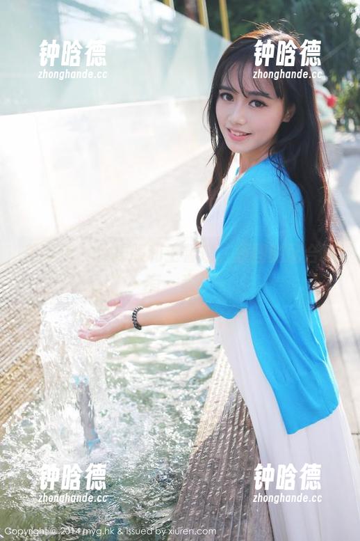 美媛馆-王馨瑶 美媛馆 - 体操服和王馨瑶,原图的配合真有一套!
