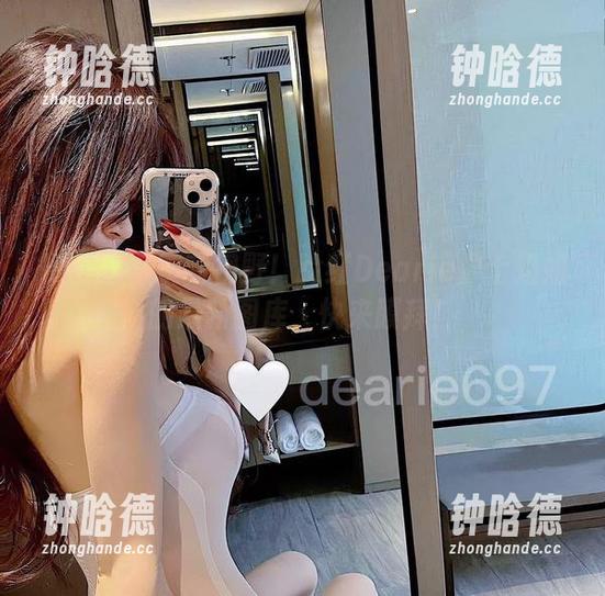脸红Dearie 微密圈 - 刷新视野!脸红Dearie护士姐姐的最新图库,快来膜拜!
