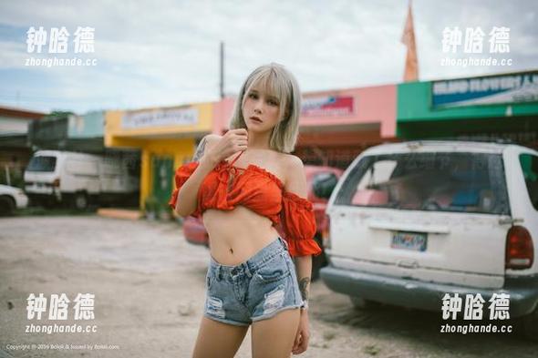 菠萝社-晓茜sunny 菠萝社 - 晓茜sunny的校服写真,想知道藏了什么细节,得赶紧去网盘里翻翻!