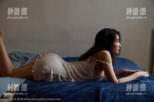 蜜桃社-木奈奈 蜜桃社 - 木奈奈的礼服图片分享,哈哈,那个谁,你别瞪我,我也想穿!