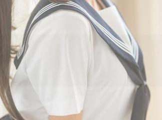 蠢沫沫的废船探险：图集火速下载，你敢跟吗？